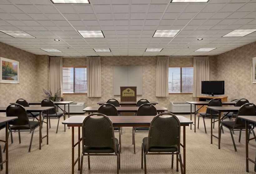 호텔 Wingate By Wyndham Pueblo