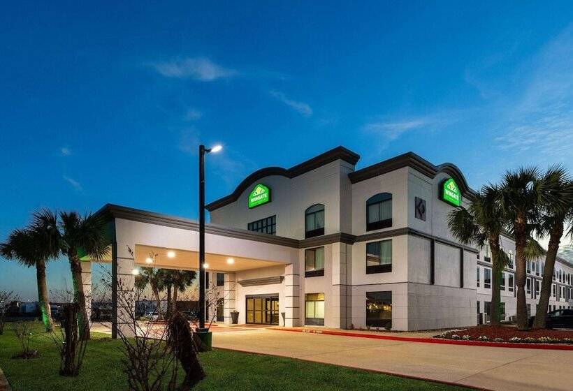 호텔 Wingate By Wyndham Sulphur Near Lake Charles
