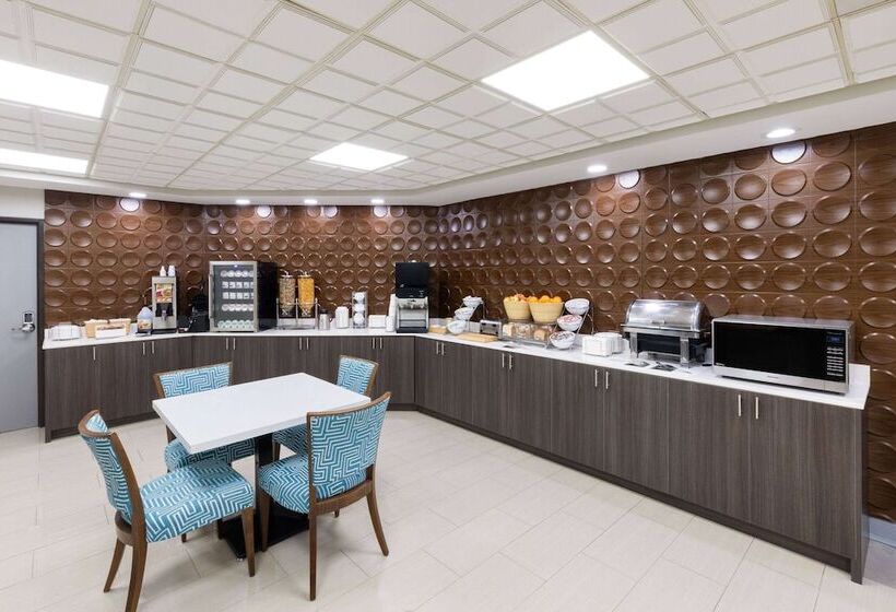 فندق Wingate By Wyndham Sulphur Near Lake Charles