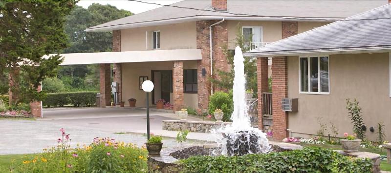 فندق Winnapaug Inn