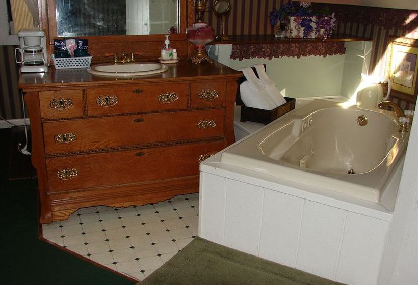 호텔 Woodruff House Bed & Breakfast