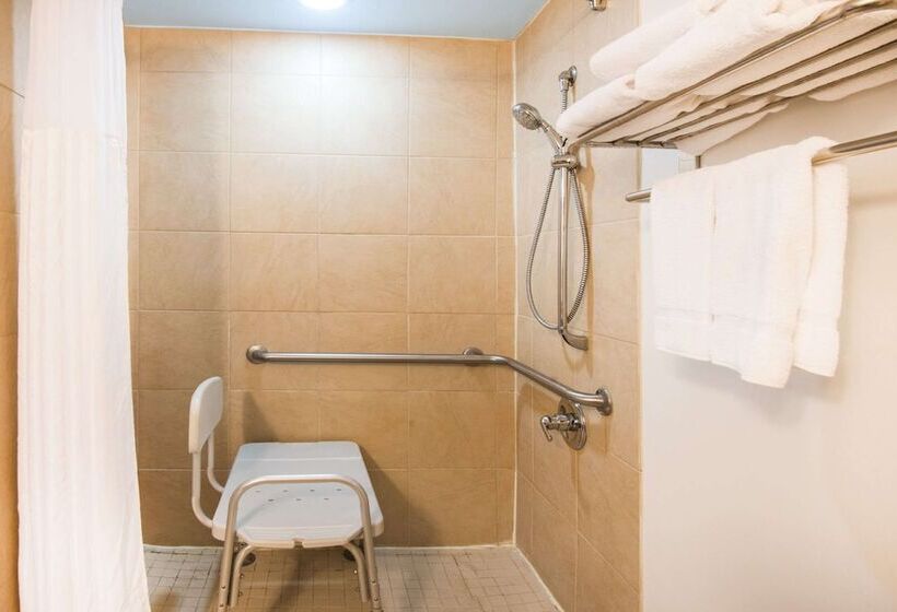 호텔 Wyndham Garden Inn Pittsburgh Airport