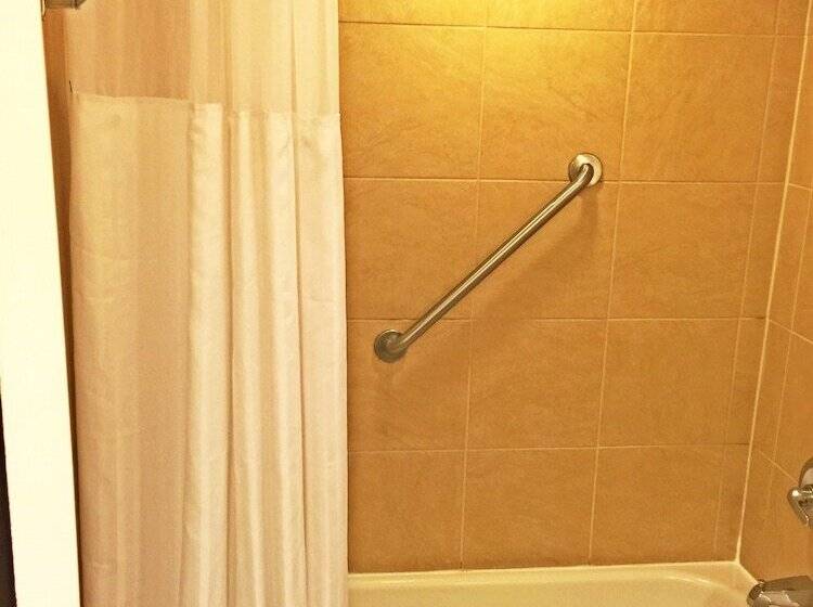 호텔 Wyndham Garden Inn Pittsburgh Airport