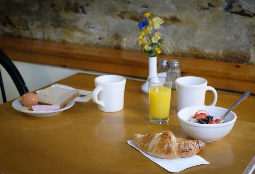 酒店 Yankee Peddler Inn