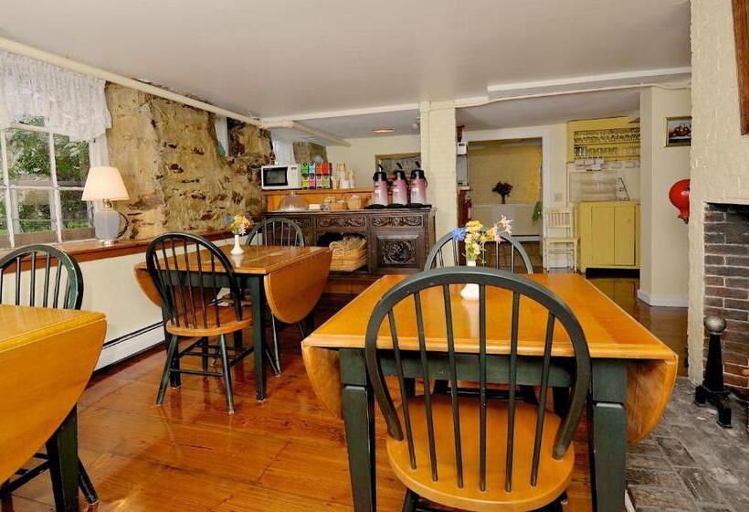 酒店 Yankee Peddler Inn