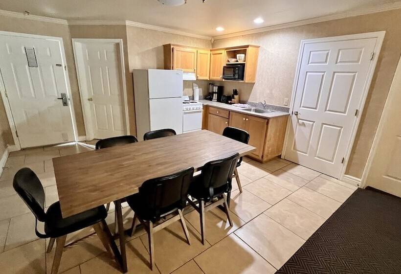 호텔 Yosemite View Lodge