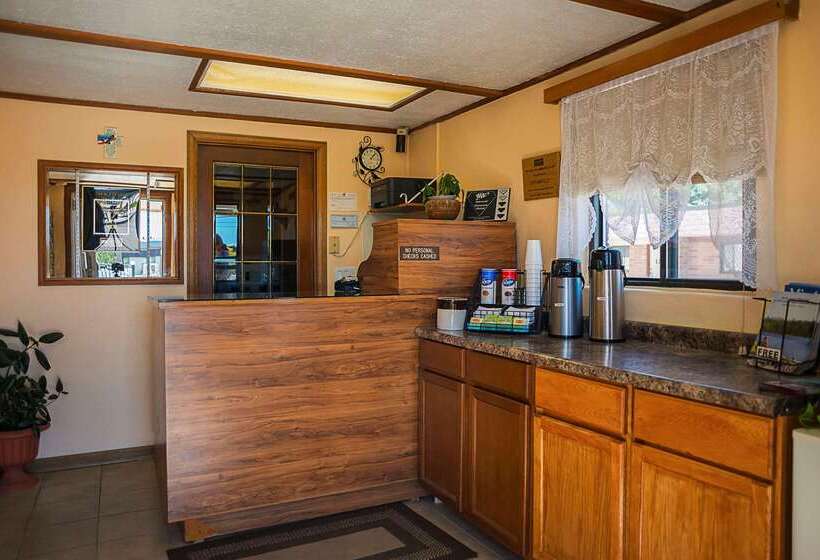 فندق على الطريق Rodeway Inn