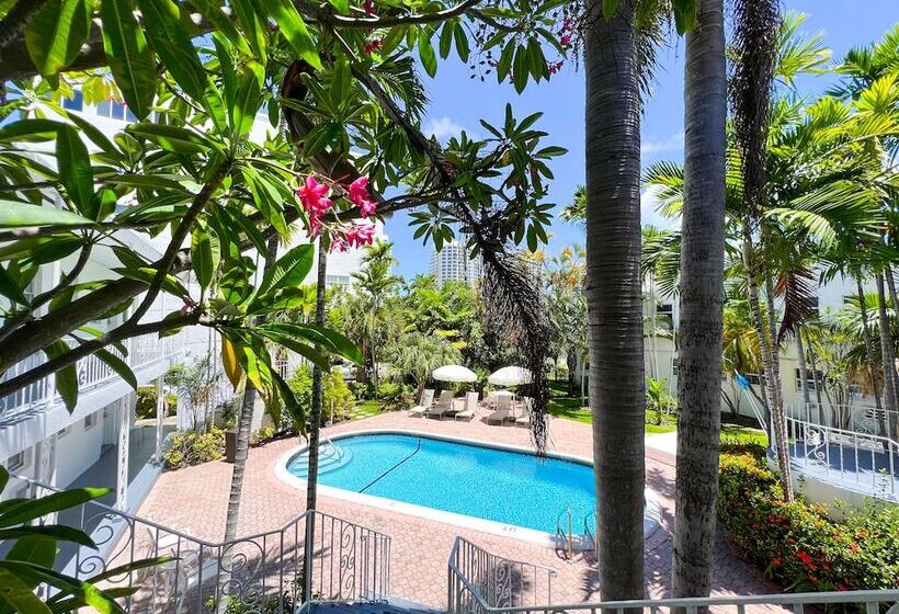 모텔 Winterset A North Beach Village Resort