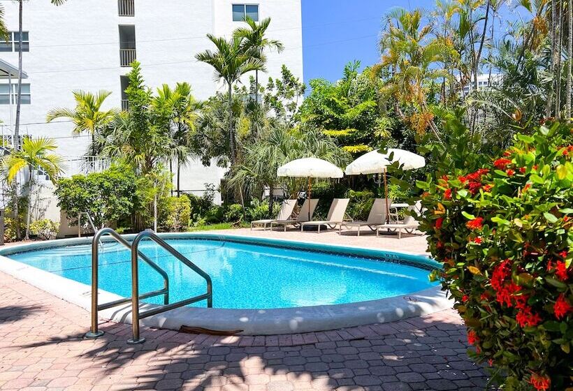 모텔 Winterset A North Beach Village Resort