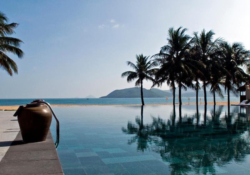 استراحتگاه Ana Mandara Cam Ranh