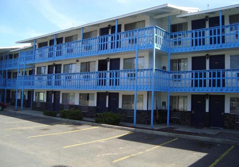 Willow Springs Motel