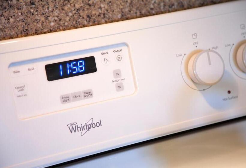 Winners Circle Resort