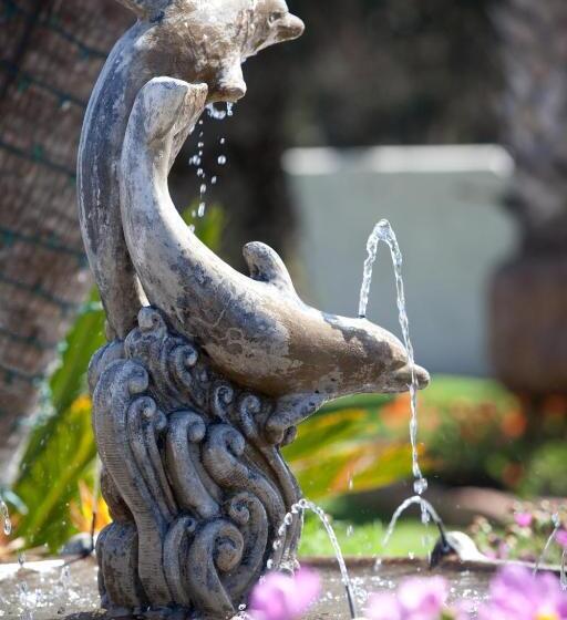 Winners Circle Resort