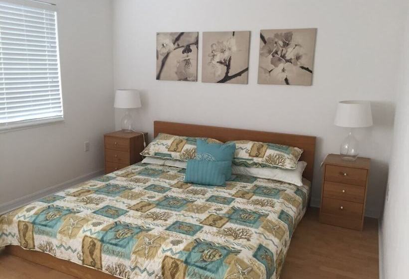 Coconut Palms Townhome