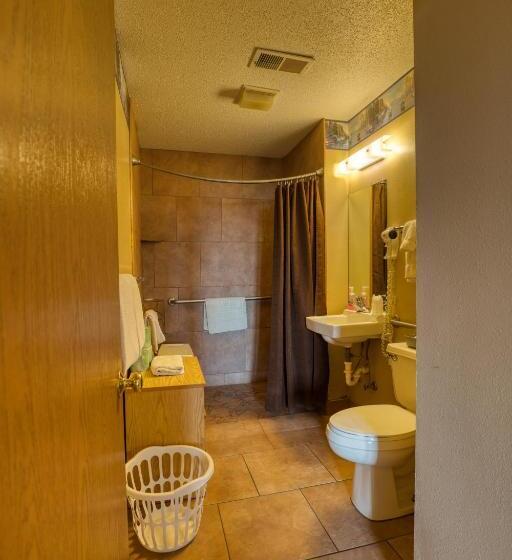 فندق Lewis & Clark Resort