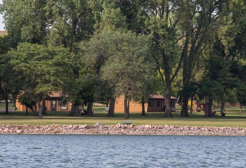 فندق Lewis & Clark Resort