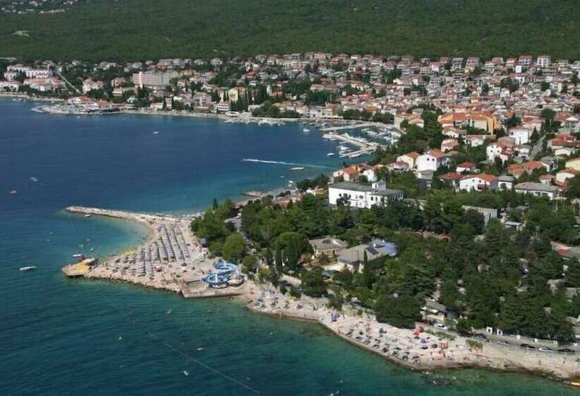 Apartment Marija Selce / One Bedroom A1