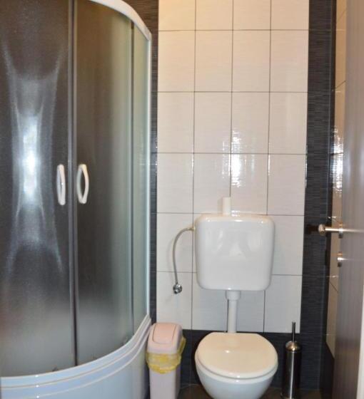 Apartments Ante 1306