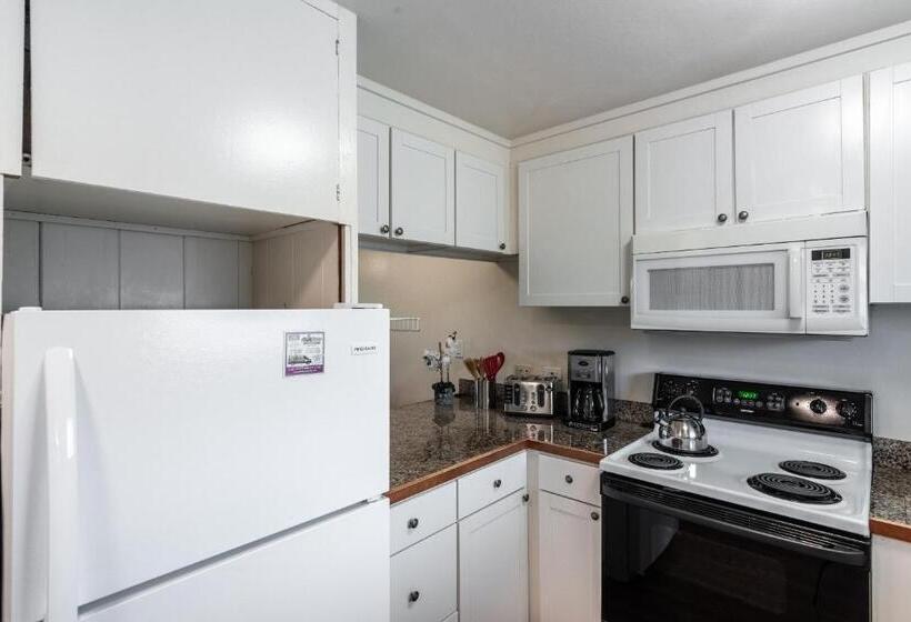 Lahaina Wonderful Condos