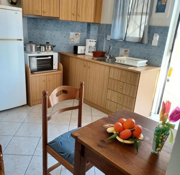 New Panorama Studios Electric Car φορτισησ στατιον