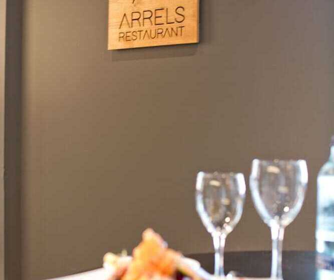 Aparthotel Atenea Valles