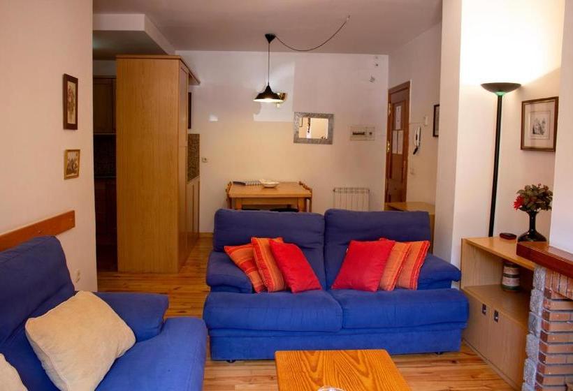 Apartamentos Ball Benas Benasque