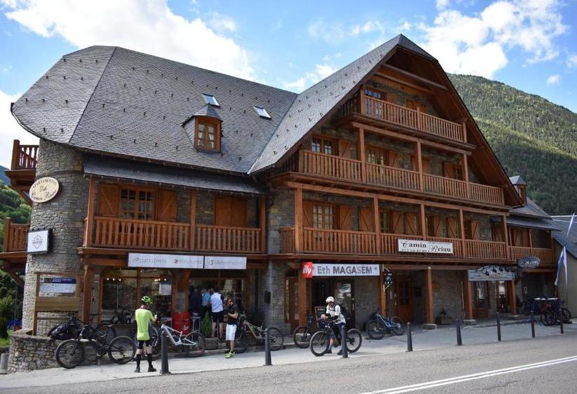 Apartamentos Deth Camin Reiau