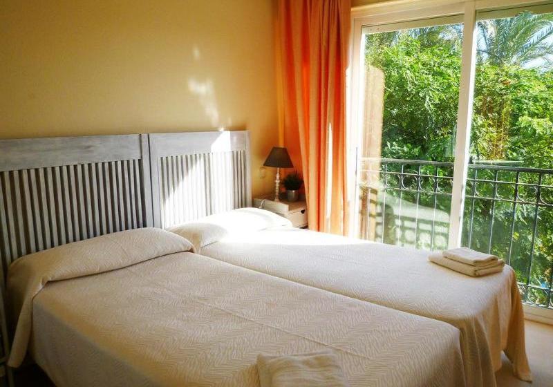 Apartamentos Hacienda Beach