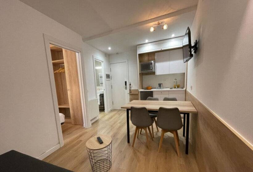 Apartamentos La Solana