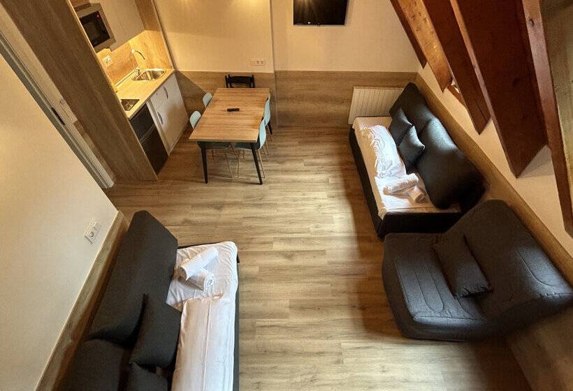 Apartamentos La Solana