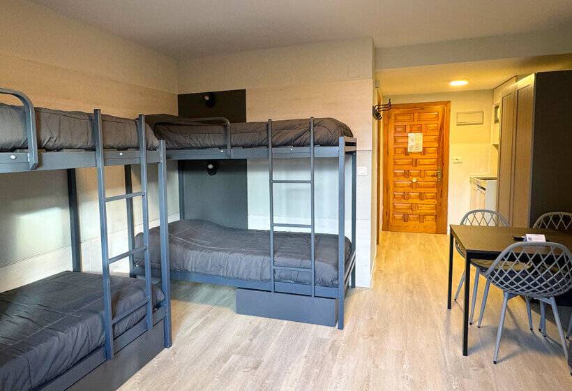 Apartamentos Midi 3000