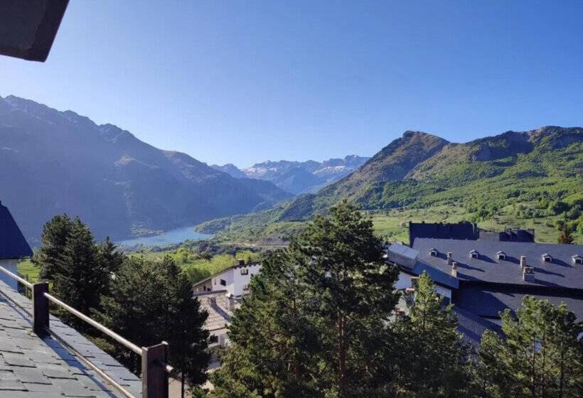 Apartamentos Midi 3000