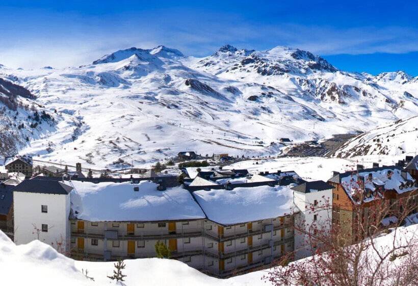 Apartamentos Midi 3000