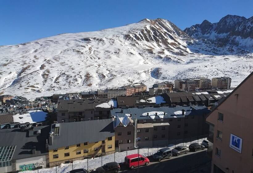 Apartaments Turistics Manzano