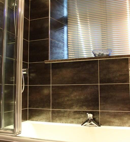 Applegarth Villa Hotel & Restaurant