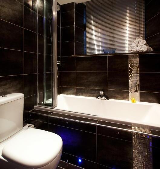 Applegarth Villa Hotel & Restaurant