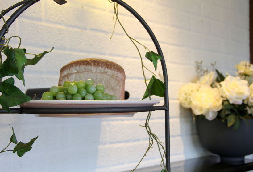 בית מלון כפרי Bastion  Düsseldorf Neuss