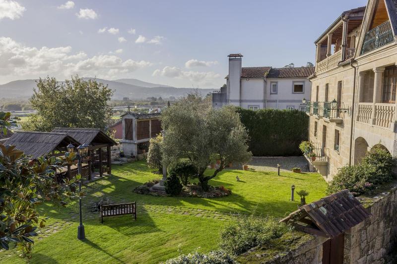 Casa Antiga Do Monte