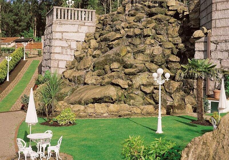 Casa Antiga Do Monte