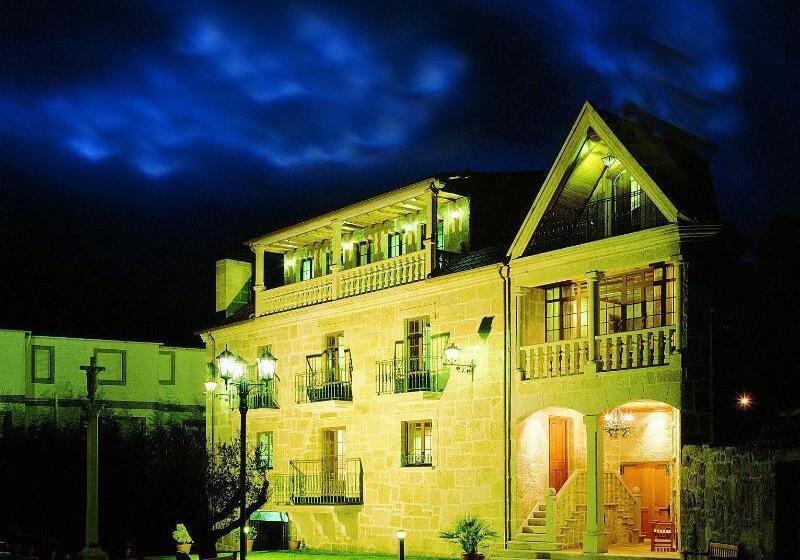 Casa Antiga Do Monte