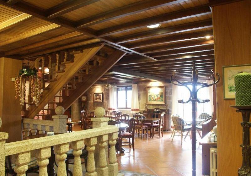 Casa Antiga Do Monte