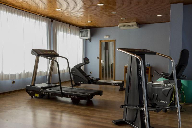 Casa Antiga Do Monte