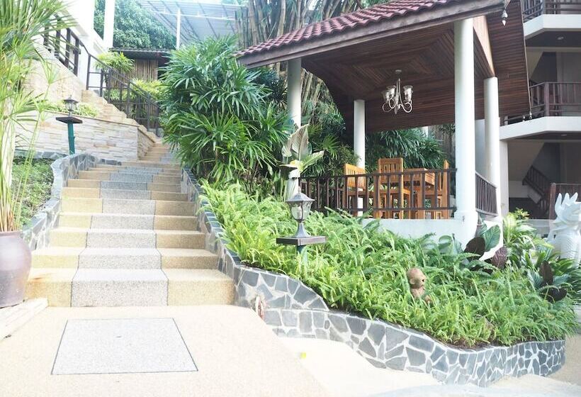 Club Bamboo Boutique Patong Beach Resort