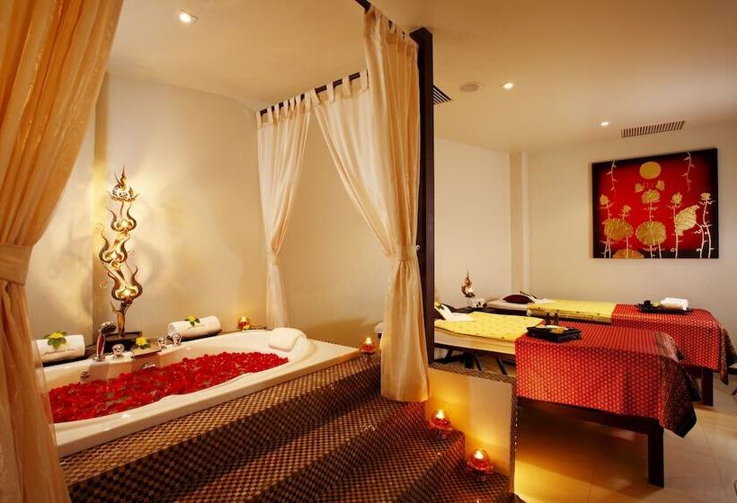 Club Bamboo Boutique Patong Beach Resort