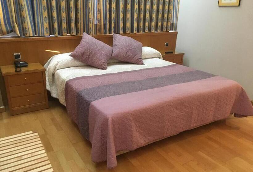 Encasa Hotel Almansa