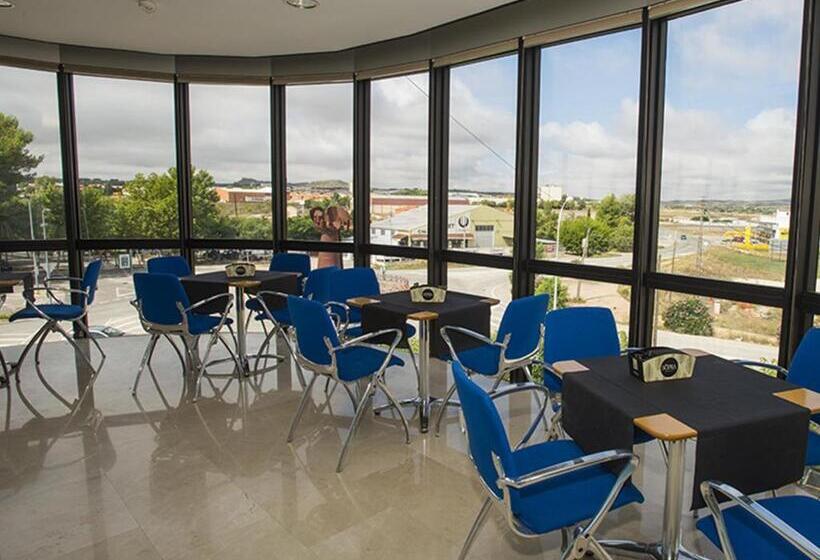 Encasa Hotel Almansa