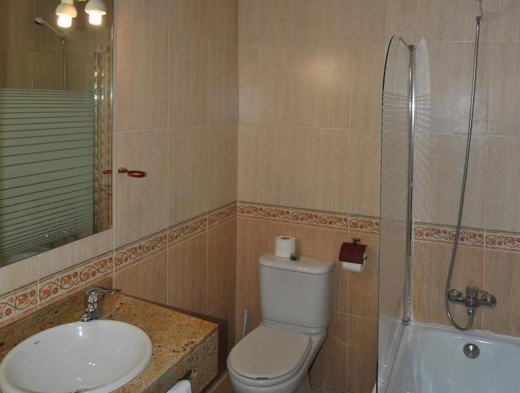 مسافرخانه Albero