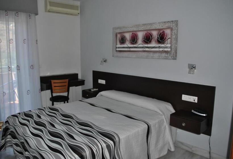 مسافرخانه Albero