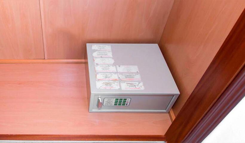 مسافرخانه Albero