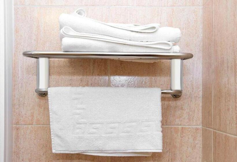 مسافرخانه Albero